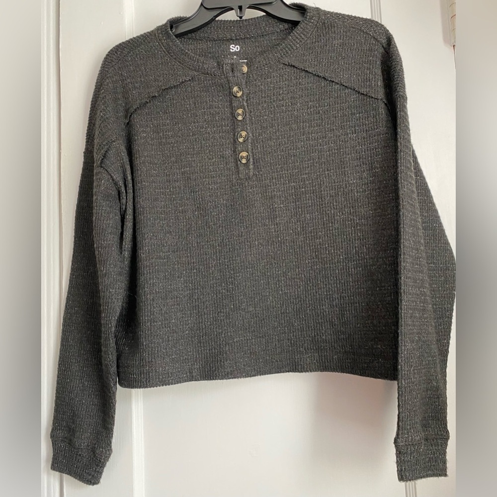 NWT SO Cozy Gray Long Sleeves Pullover Cropped T-Shirt, Size: Small